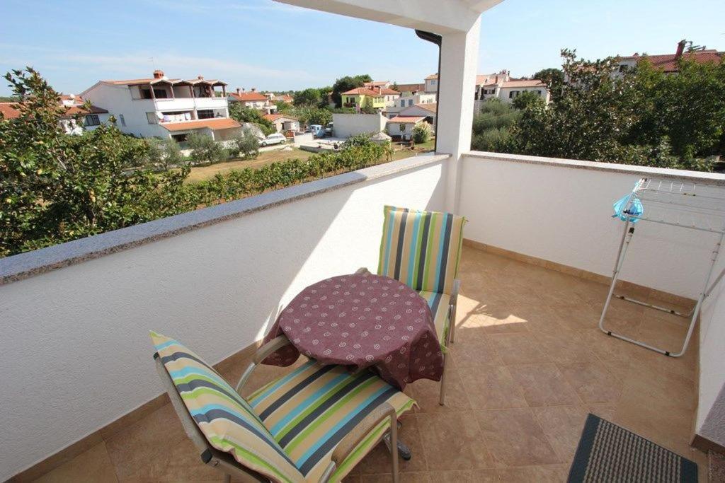 Apartments Anita Pomer Exterior photo